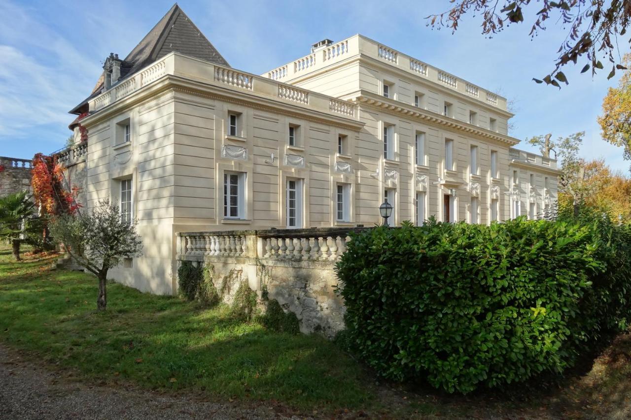 Chateau De Laroche Bed & Breakfast Vianne Dış mekan fotoğraf
