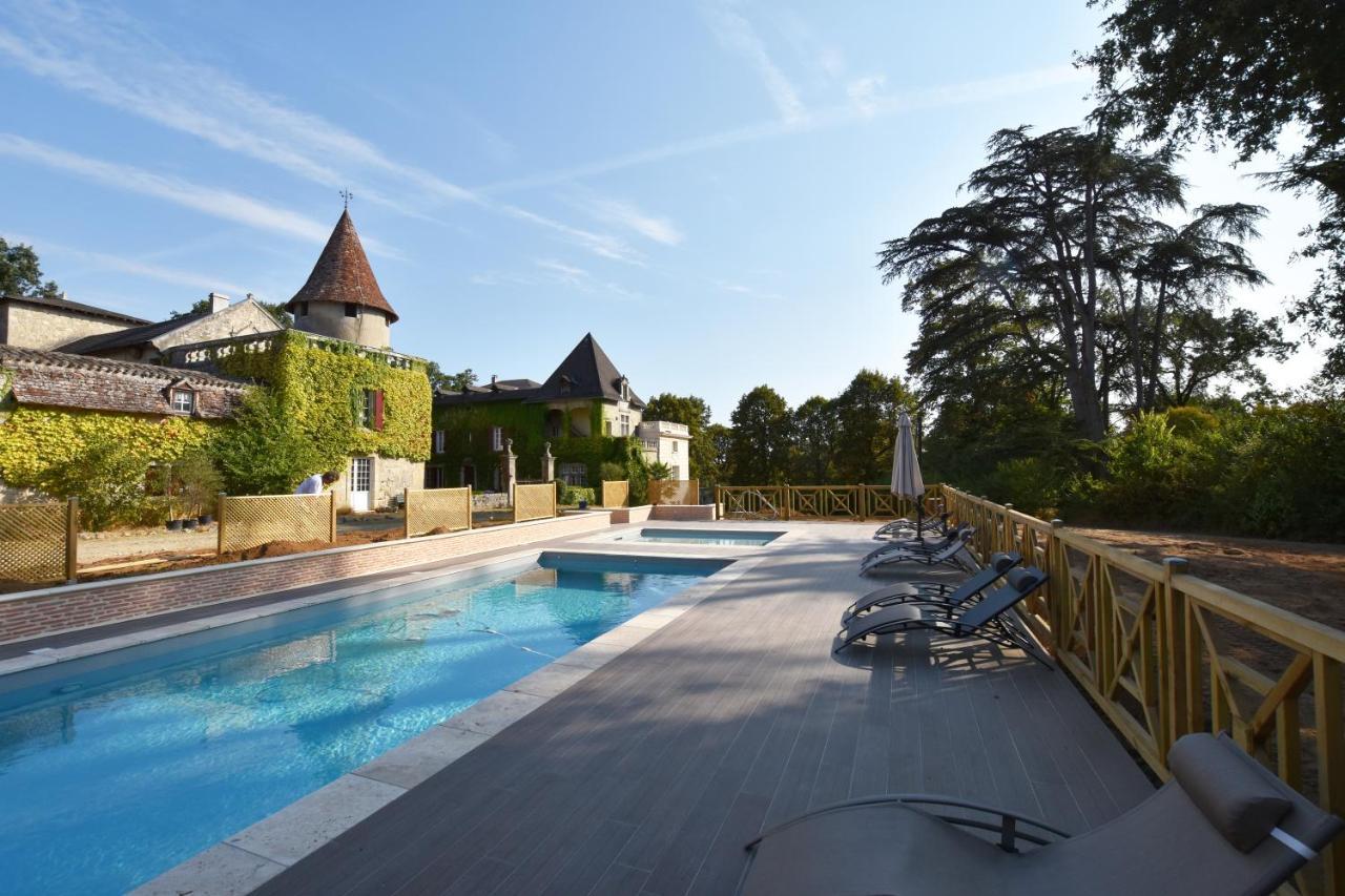 Chateau De Laroche Bed & Breakfast Vianne Dış mekan fotoğraf